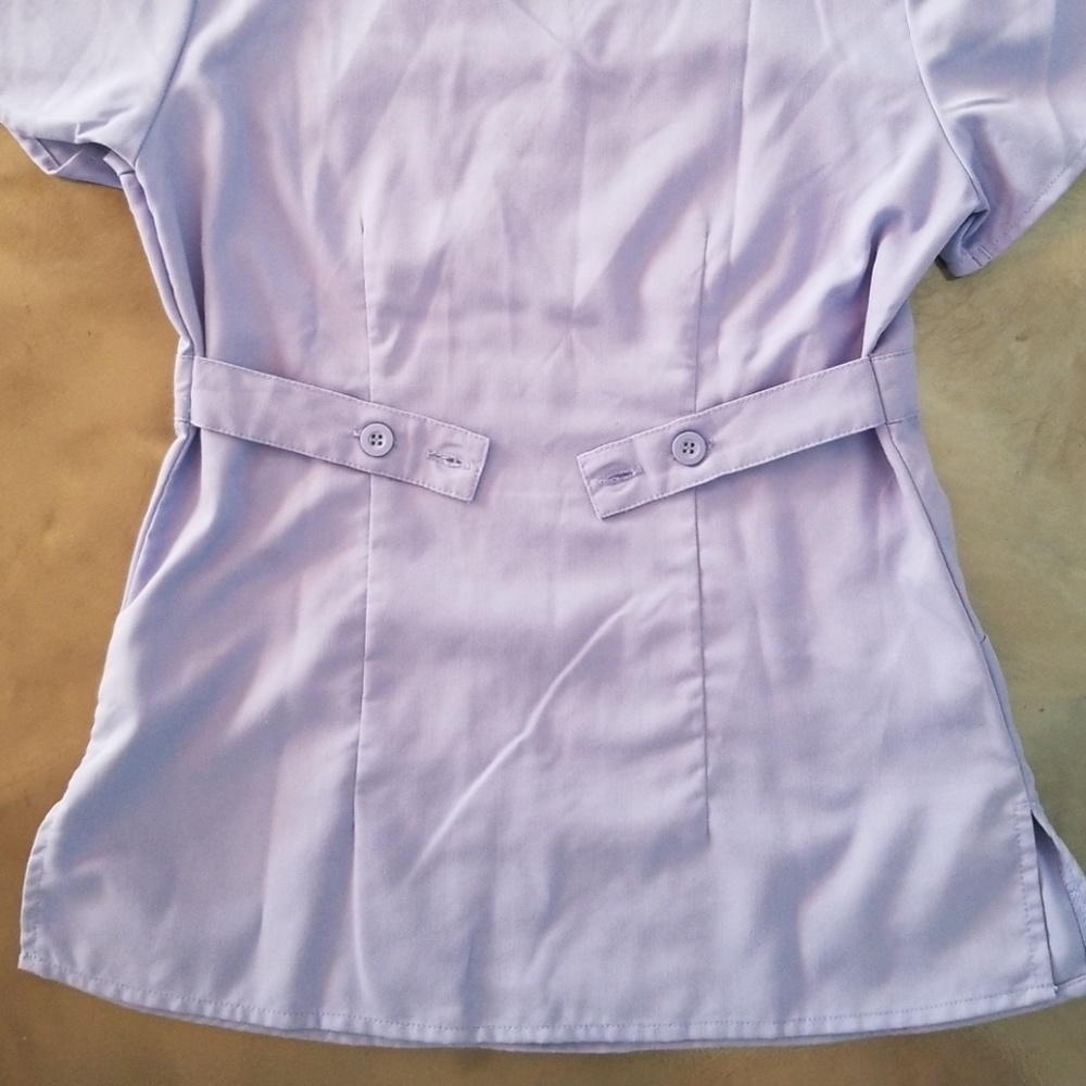 Scrub top - Picture 4 of 5